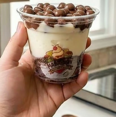 Coco Crunch Cup dessert by Madalyon Dessert